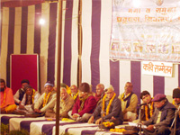 Ganga Exhibition  - Poets arous the sentiments of local people to come forward in effort to save Gan